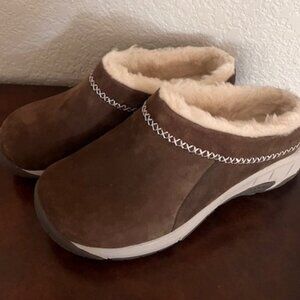 MERRELL Brown Tan Suede Echo Ice Cozy Faux Shearling Lined Slip On Shoes 6